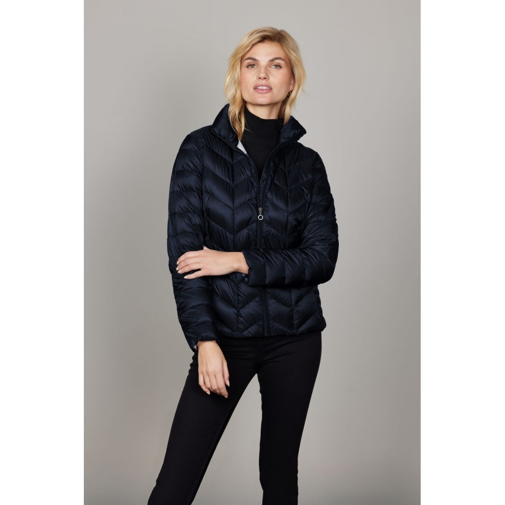 Junge | Down filled Puffer Jacket | Daisy 2040